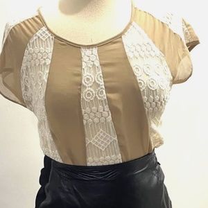 NWT Anthropologie A’reve Blouse in Neutral Colors (Sz Medium)